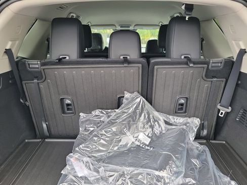 New 2026 Nissan Pathfinder SL w/ Cargo Package FWD image 27