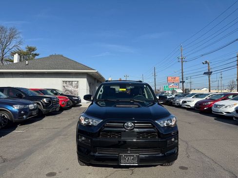 Used 2023 Toyota 4Runner TRD Sport w/ Technology Package image 2