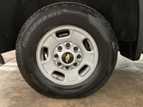 Used 2024 Chevrolet Silverado 2500 W/T w/ WT Convenience Package AWD/4WD image 19