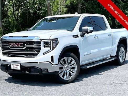 Used 2023 GMC Sierra 1500 SLT w/ SLT Premium Package AWD/4WD image 1