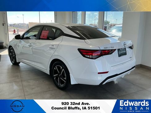Used 2025 Nissan Sentra SV w/ All-Weather Package FWD image 6