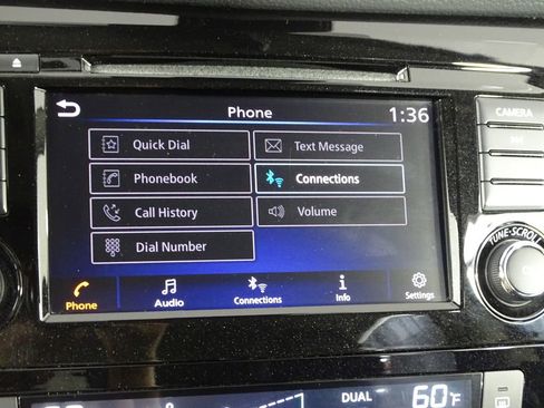 Used 2020 Nissan Rogue Sport SV image 34