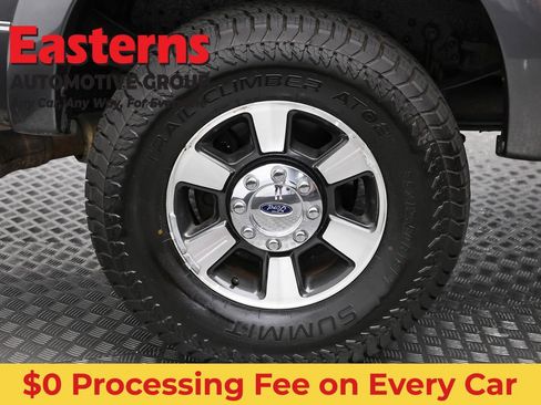 Used 2015 Ford F250 Lariat w/ Lariat Ultimate Package AWD/4WD image 31