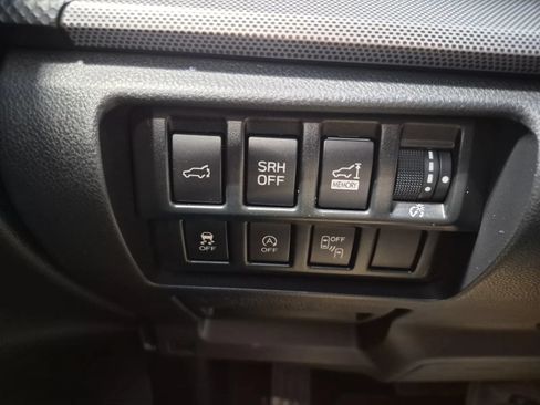 Used 2021 Subaru Forester Limited AWD/4WD image 24