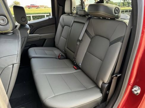 New 2026 Chevrolet Colorado ZR2 w/ Technology Package image 22