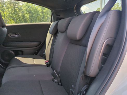 Used 2021 Honda HR-V Sport image 30