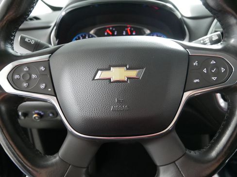 Used 2019 Chevrolet Traverse Premier AWD/4WD image 25