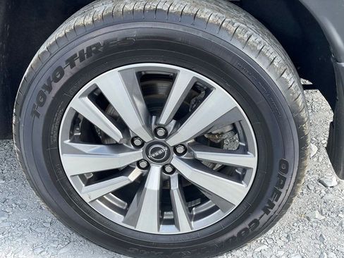 Certified 2022 Nissan Pathfinder SL AWD/4WD image 30