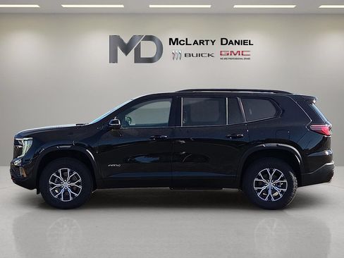 New 2027 GMC Acadia AT4 w/ Luxury Package AWD/4WD image 3
