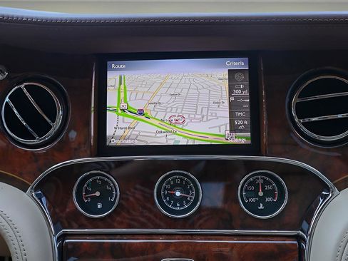 Used 2012 Bentley Mulsanne image 14