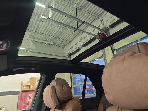 New 2026 Mercedes-Benz GLE 450 4MATIC image 32