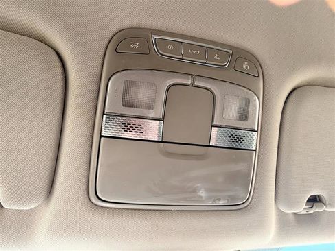 Used 2020 Kia Telluride LX FWD image 27