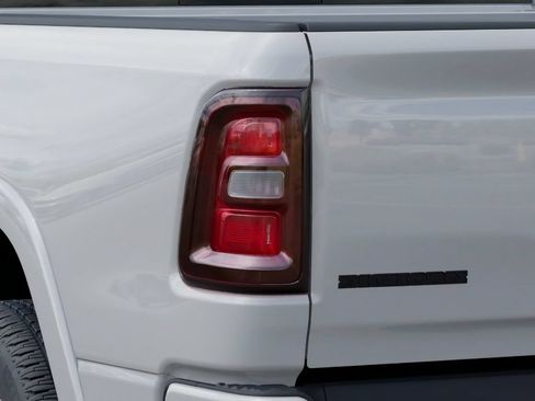 New 2026 RAM 1500 4x4 Crew Cab image 11