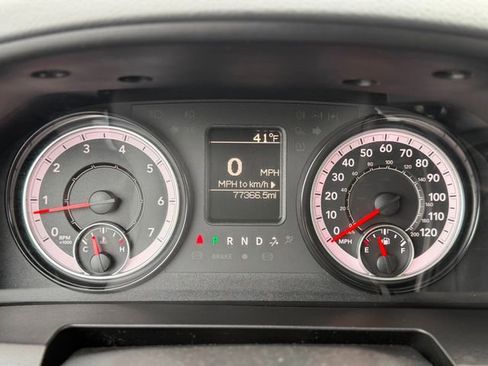 Used 2018 RAM 3500 Tradesman w/ Chrome Appearance Group image 30