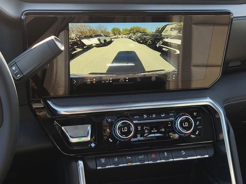 New 2026 GMC Sierra 2500 Denali w/ Denali Reserve Package image 11