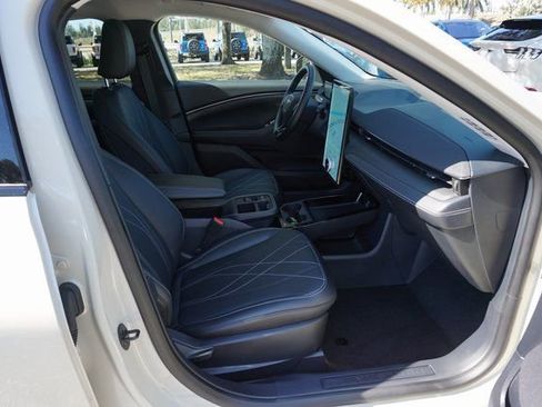 Used 2025 Ford Mustang Mach-E Select image 3