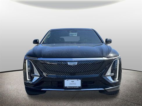New 2025 Cadillac Lyriq Luxury image 6