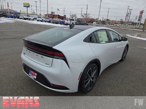 New 2026 Toyota Prius Limited w/ Limited Premium Package image 31