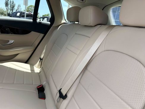 Certified 2022 Mercedes-Benz GLC 300 image 13