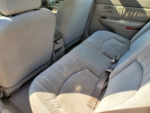 Used 2004 Buick Century Custom FWD image 23