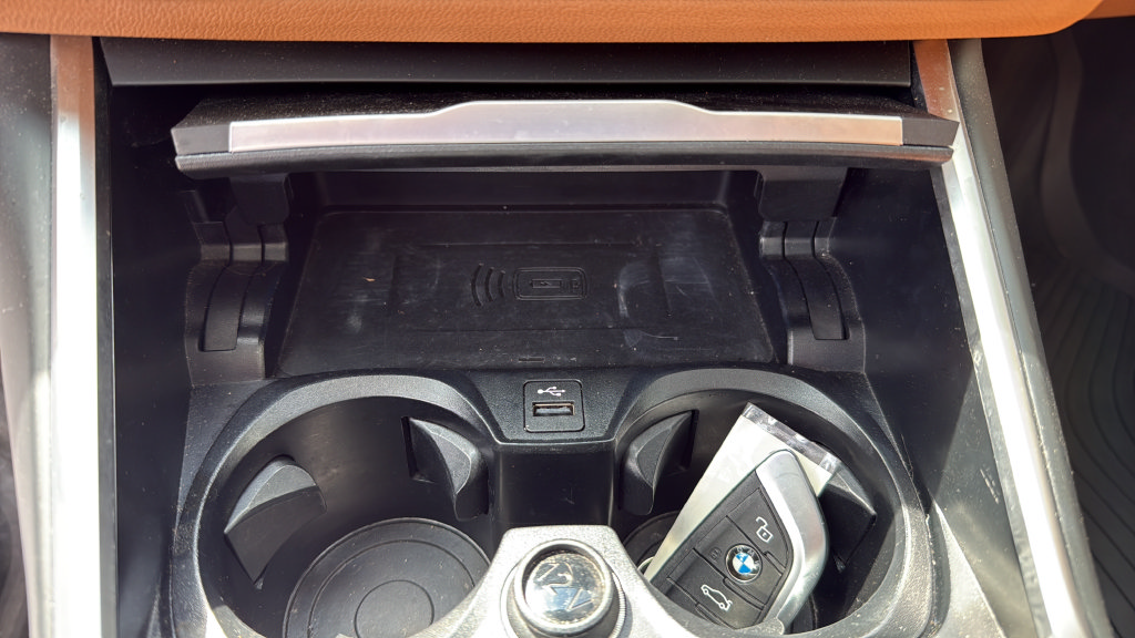 Used 2024 BMW 330i xDrive Sedan w/ Premium Package AWD/4WD image 30