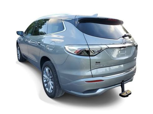 Used 2024 Buick Enclave Avenir w/ Avenir Technology Package AWD/4WD image 3