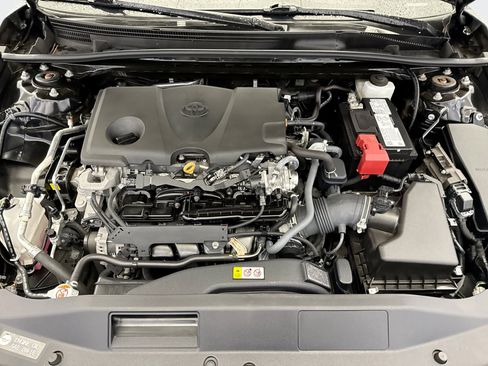 Used 2023 Toyota Camry SE image 21