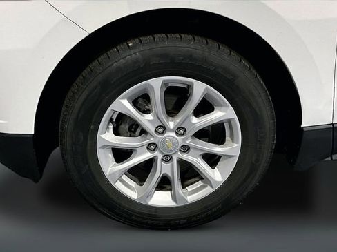 Used 2021 Chevrolet Equinox LT image 29