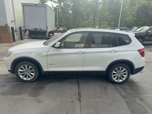 Used 2013 BMW X3 xDrive28i AWD/4WD image 2