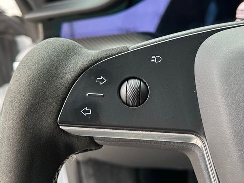 Used 2021 Tesla Model S Plaid image 36