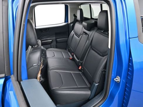 New 2026 Ford Maverick Lariat w/ Black Appearance Package AWD/4WD image 27