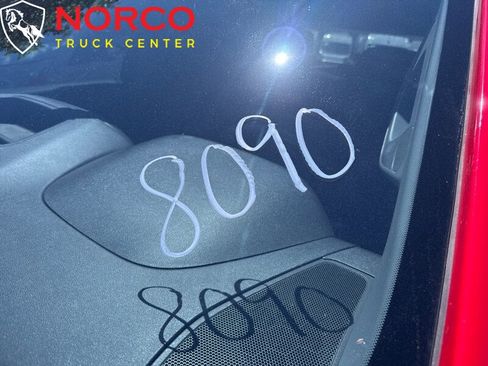 Used 2022 Chevrolet Silverado 1500 LT image 31