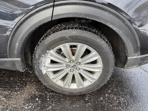 Used 2020 Ford Explorer Limited image 27