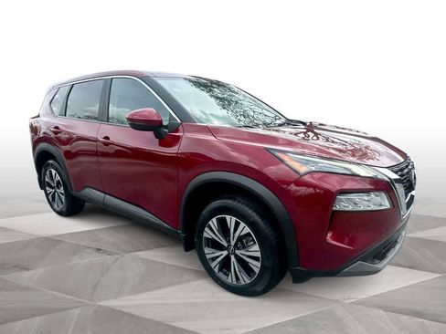 Used 2023 Nissan Rogue SV FWD image 2