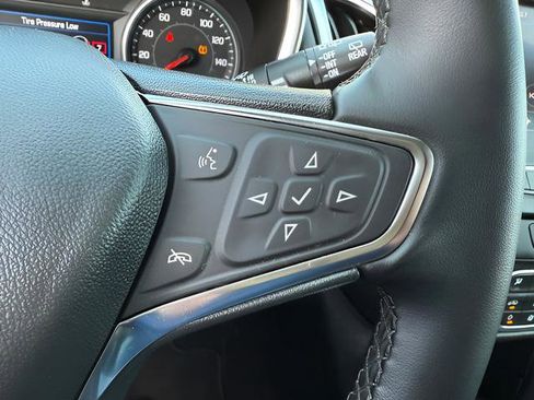 Used 2024 Chevrolet Equinox LT AWD/4WD image 20
