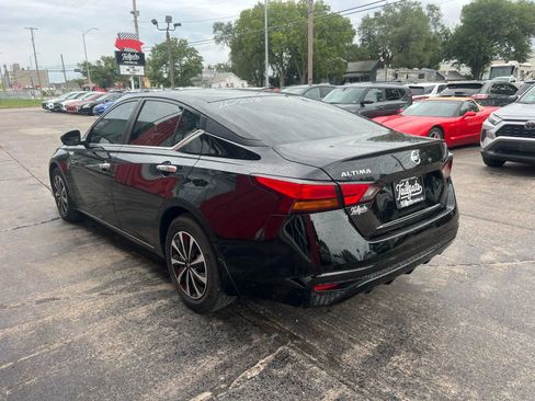 Used 2021 Nissan Altima 2.5 S image 5