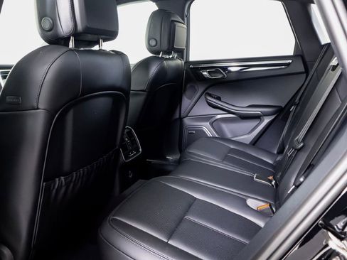 New 2026 Porsche Macan Turbo image 10