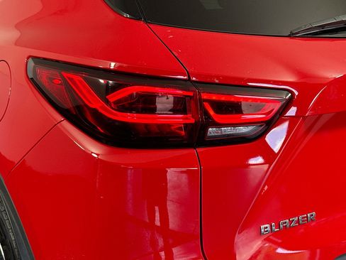 Used 2024 Chevrolet Blazer LT image 36