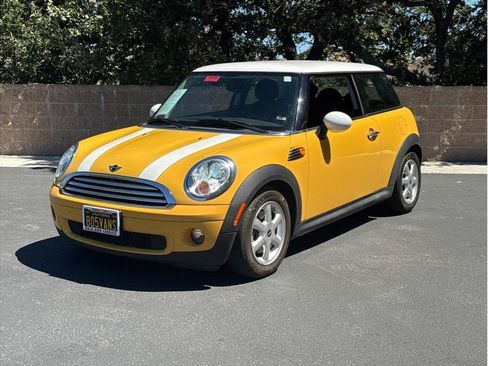 Used 2008 MINI Cooper Hardtop FWD image 1