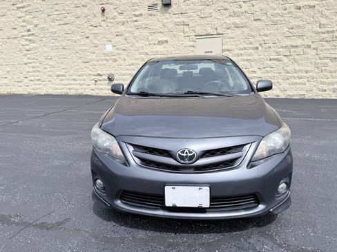 Used 2013 Toyota Corolla S w/ Premium Pkg FWD image 8