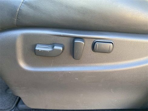 Used 2019 Nissan Armada Platinum w/ Captain's Chairs Package image 24