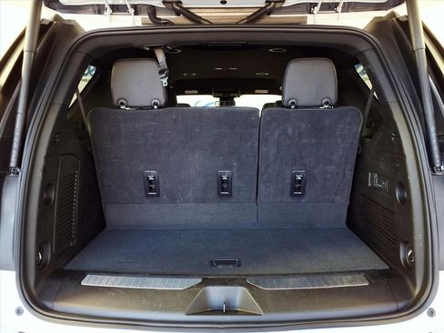 Used 2025 GMC Yukon Denali image 10