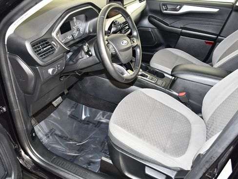 Used 2022 Ford Escape SE w/ SE Sport Appearance Package AWD/4WD image 27