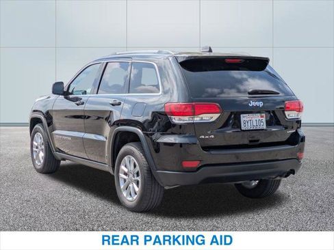 Used 2021 Jeep Grand Cherokee Laredo AWD/4WD image 9