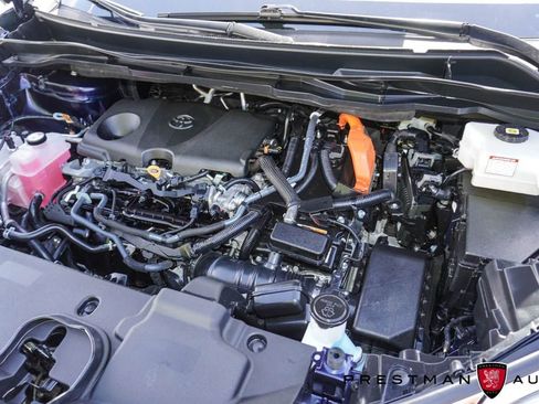 Used 2025 Toyota Sienna XLE w/ XLE Plus Package image 50