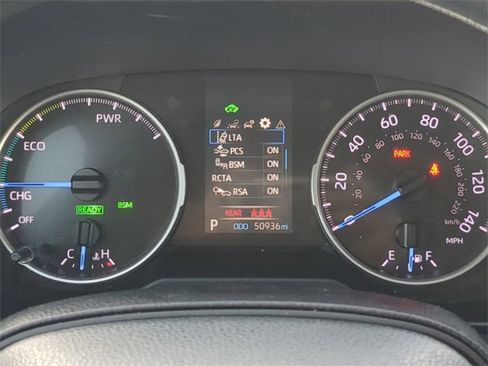 Used 2019 Toyota RAV4 XLE image 27