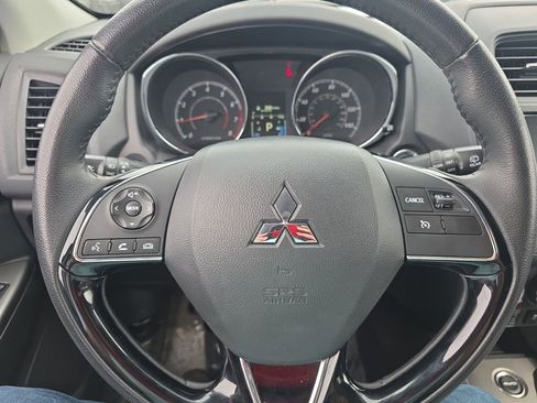 Used 2019 Mitsubishi Outlander Sport SE image 15
