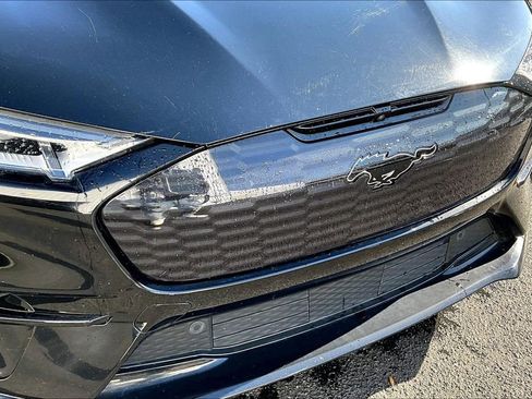 Used 2022 Ford Mustang Mach-E GT image 30