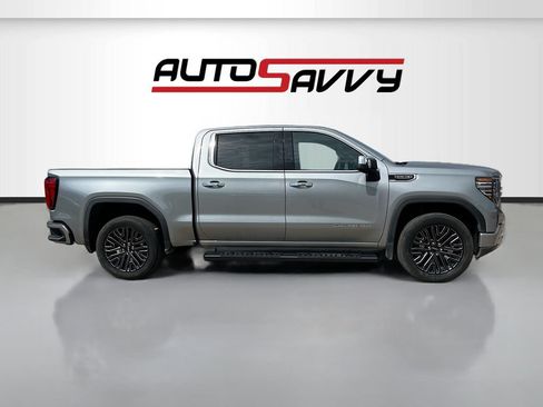 Used 2025 GMC Sierra 1500 Denali w/ Technology Package AWD/4WD image 8