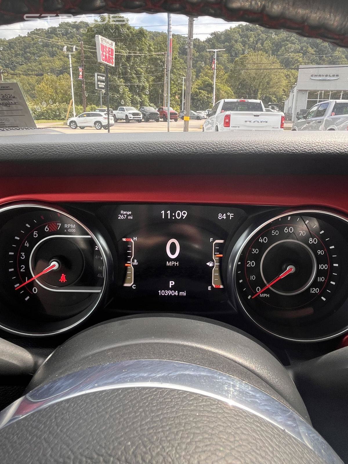 Used 2021 Jeep Wrangler Unlimited Rubicon w/ Cold Weather Group AWD/4WD image 19